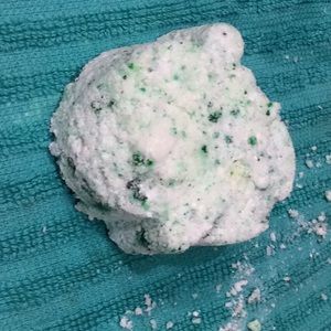 Bath bomb